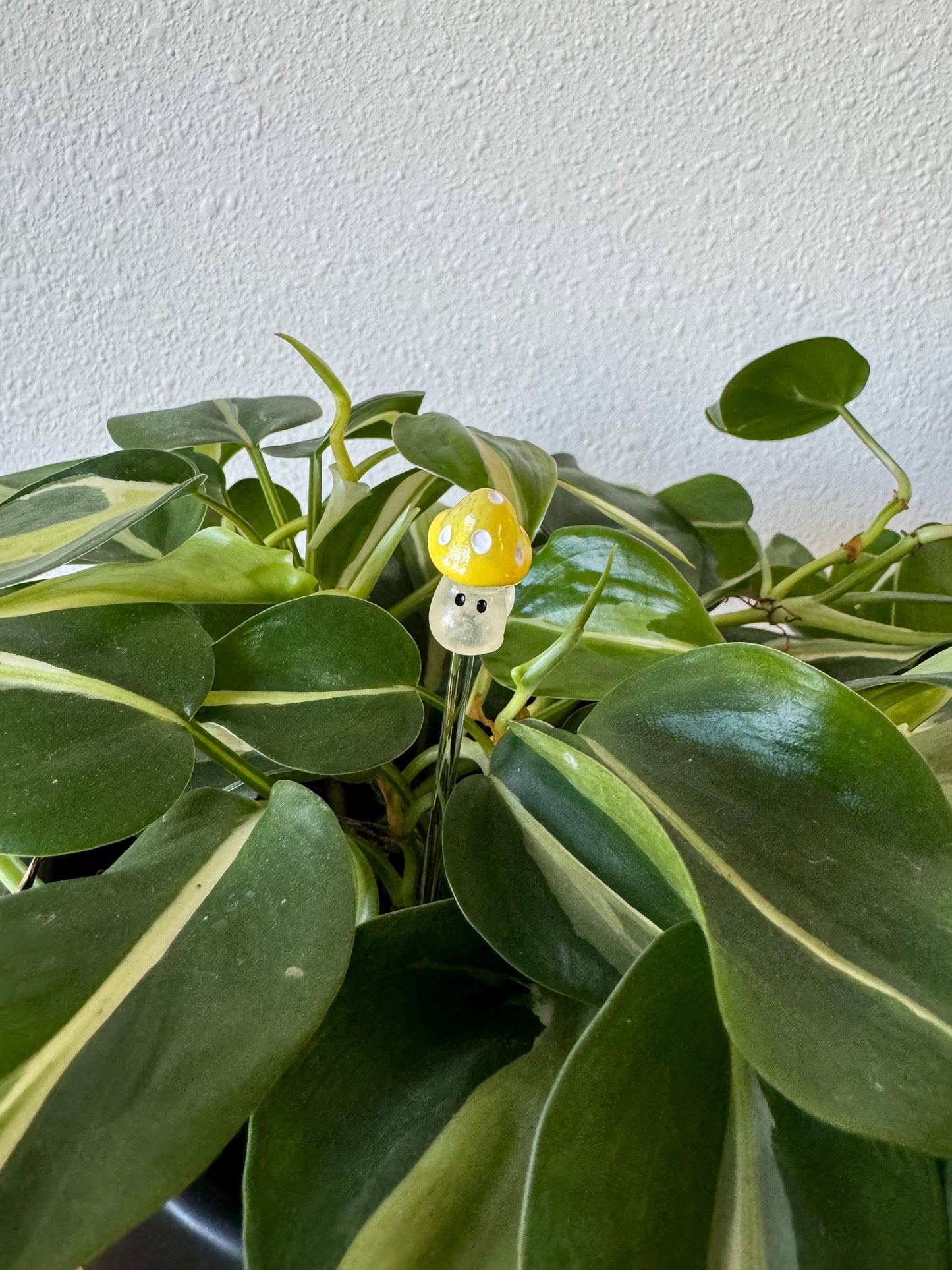 Plant Buddy - Mushrooms - Plant Stake 6" Plant Decoration